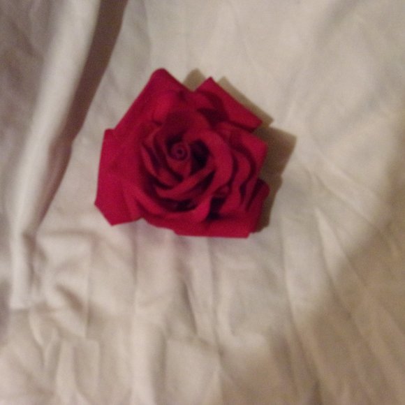 Rose hair elastic ponytail holder - Picture 1 of 2